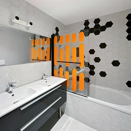 The Art Of Apartment *